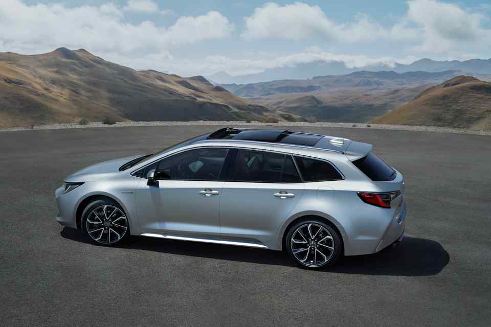 Say hello to the 2019 Toyota Corolla wagon