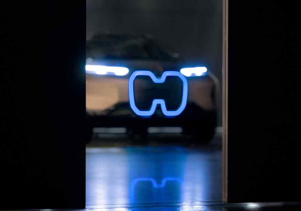 BMW's self-driving iNEXT Vision concept is ready for its debut