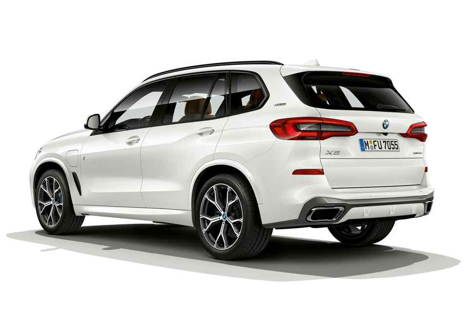 Plug-in hybrid BMW X5 can do 80 km on electric power alone