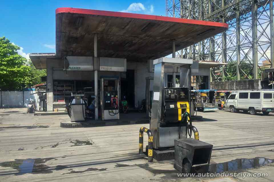 Cheap Gas: Six simple tips to help you save money on fuel