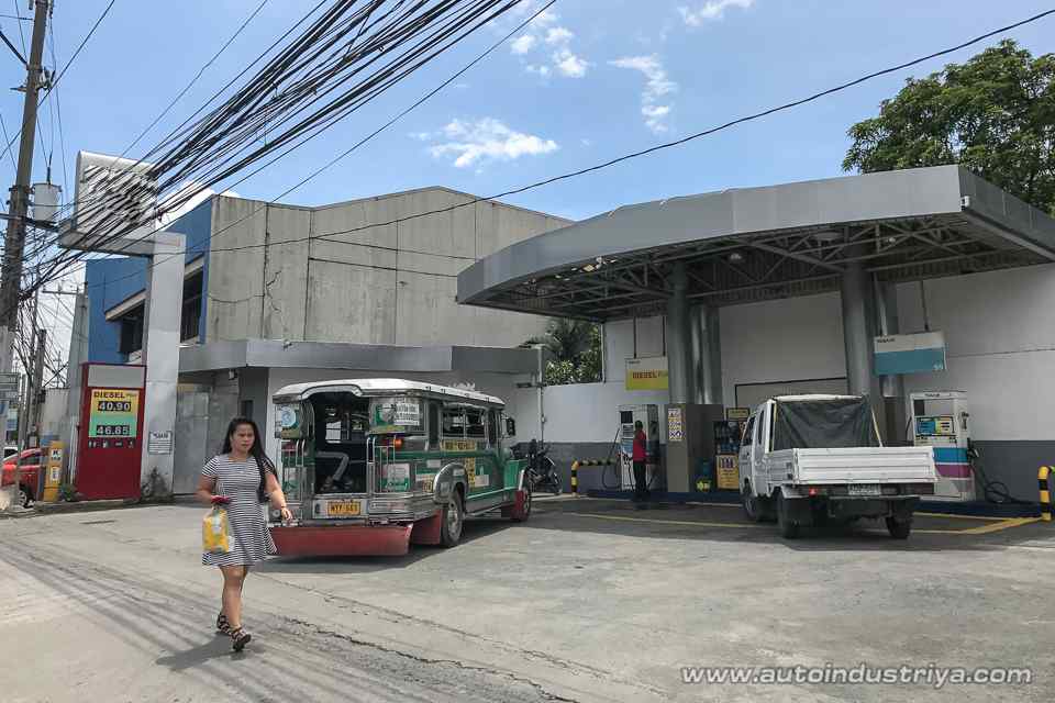Cheap Gas: Six simple tips to help you save money on fuel