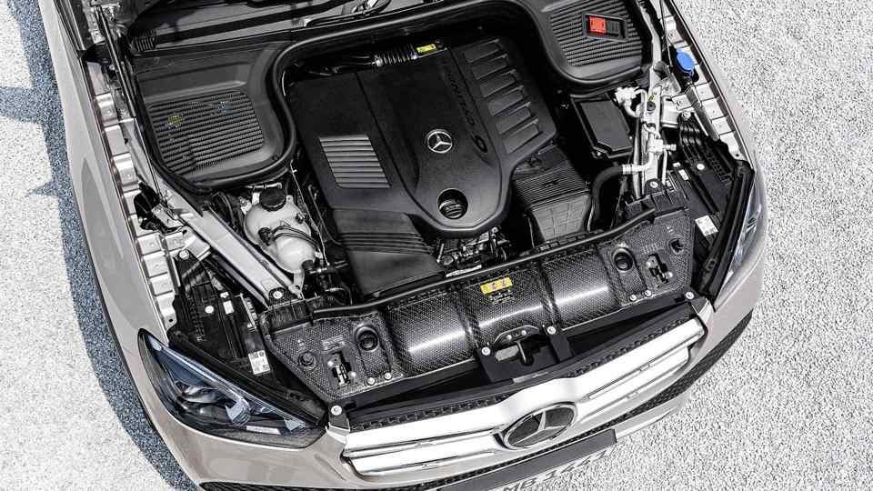 Sleeker Mercedes-Benz GLE debuts with more tech, more seats