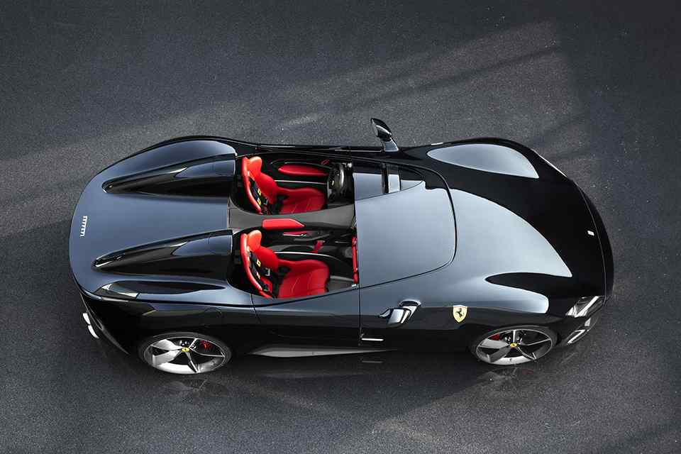 Sleek, sexy Ferrari Monza SP1, SP2 speedsters