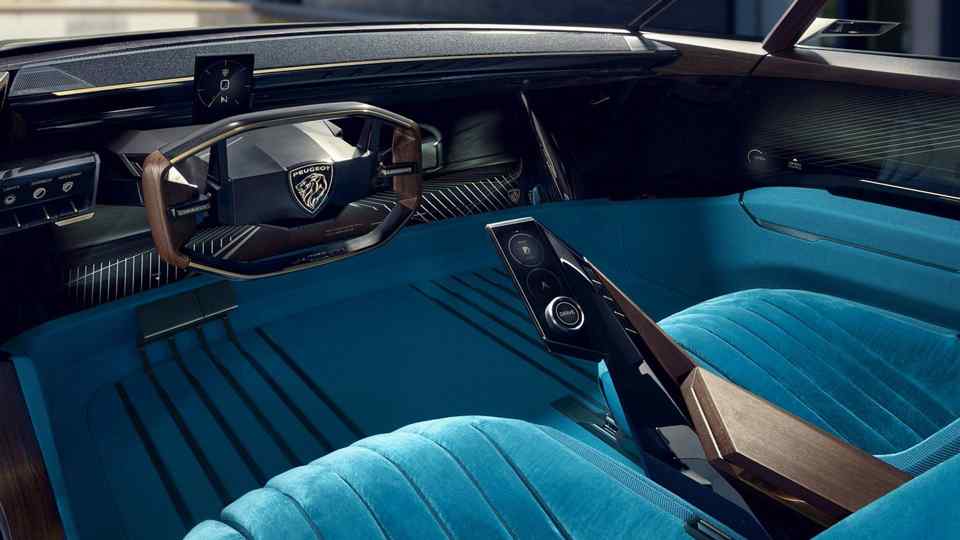 Peugeot e-Legend concept blends retro styling and EV technology Peugeot e-Legend concept blends retro styling and EV technology