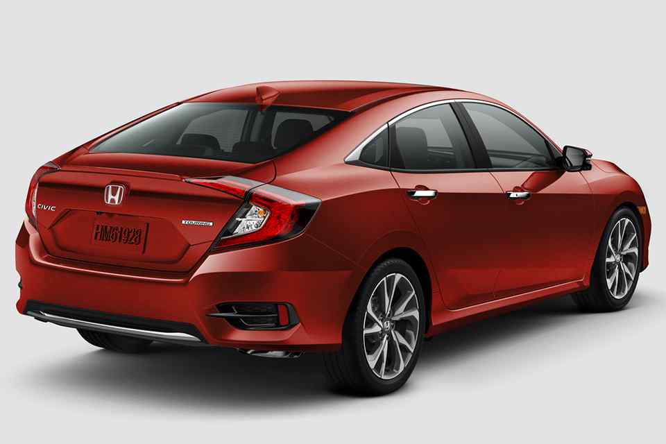 Slick shifter: 2019 Honda Civic Sport gets six-speed manual transmission