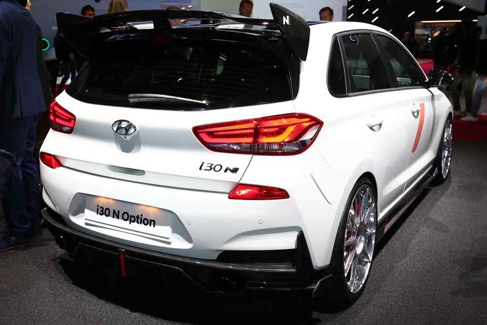 Hyundai douses this i30 N with 25 new performance parts