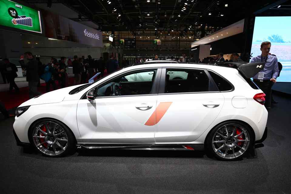 Hyundai douses this i30 N with 25 new performance parts