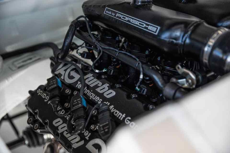 Lazante is building Formula 1-powered Porsche 911 Turbo