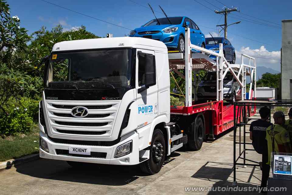 Take a look at Hyundai commercial vehicles at first mobility expo