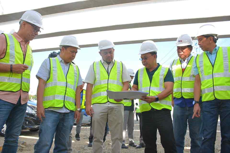 DPWH: NLEX Harbor Link Segment 10 may be open by Christmas