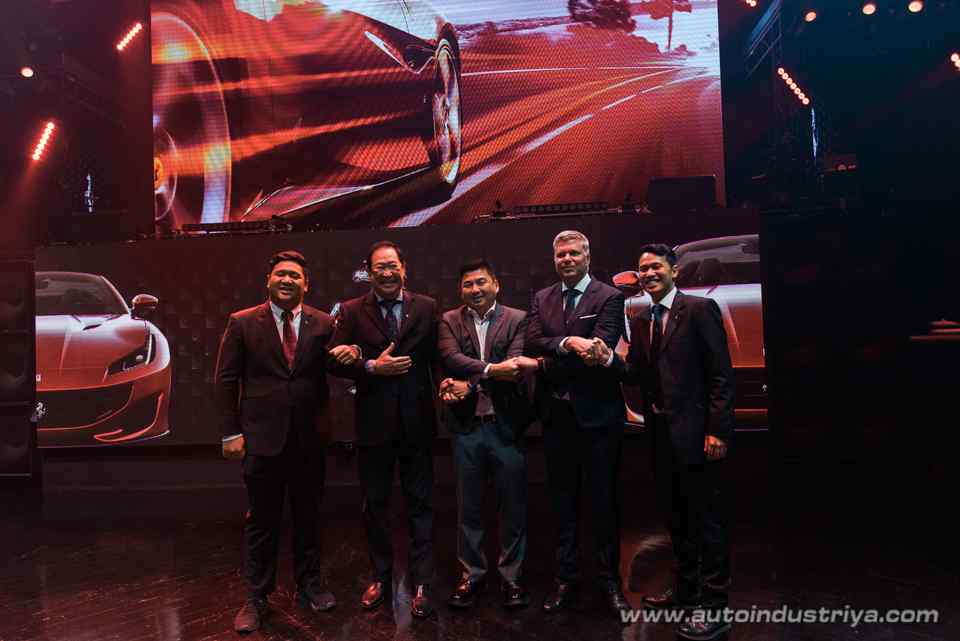 Dennis Uy welcomes Ferrari Portofino to Manila