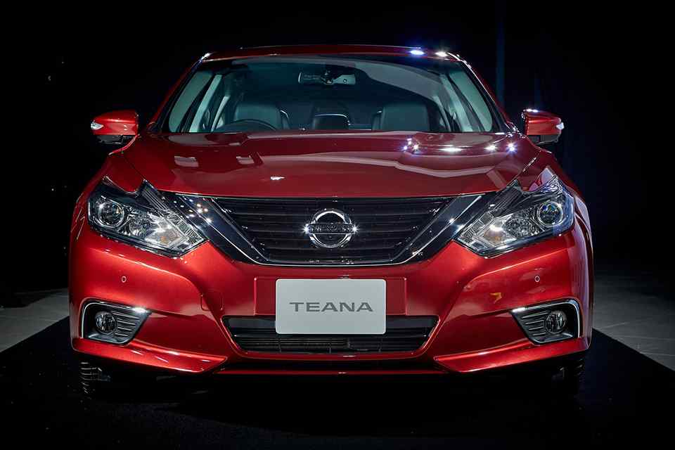 The Nissan Teana gets a facelift, tech upgrade for ASEAN