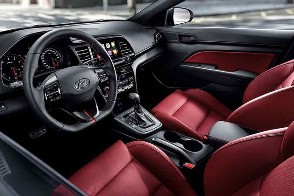 2019 Hyundai Elantra Sport