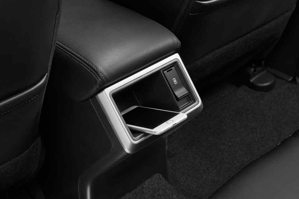 10 new features of 2019 Mitsubishi Strada, Triton, L200