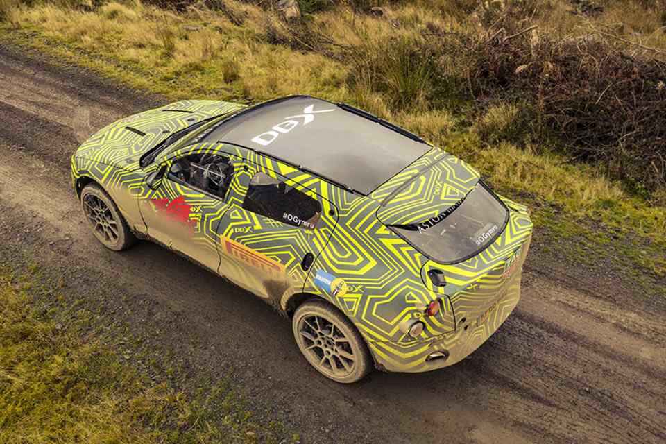 Aston Martin DBX