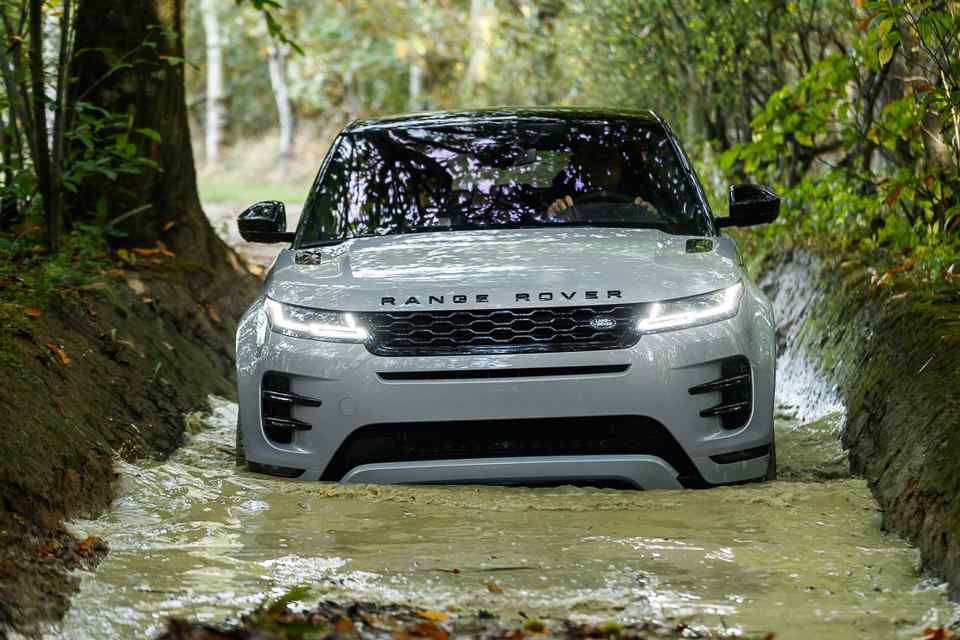 2020 Range Rover Evoque goes green with mild-hybrid tech