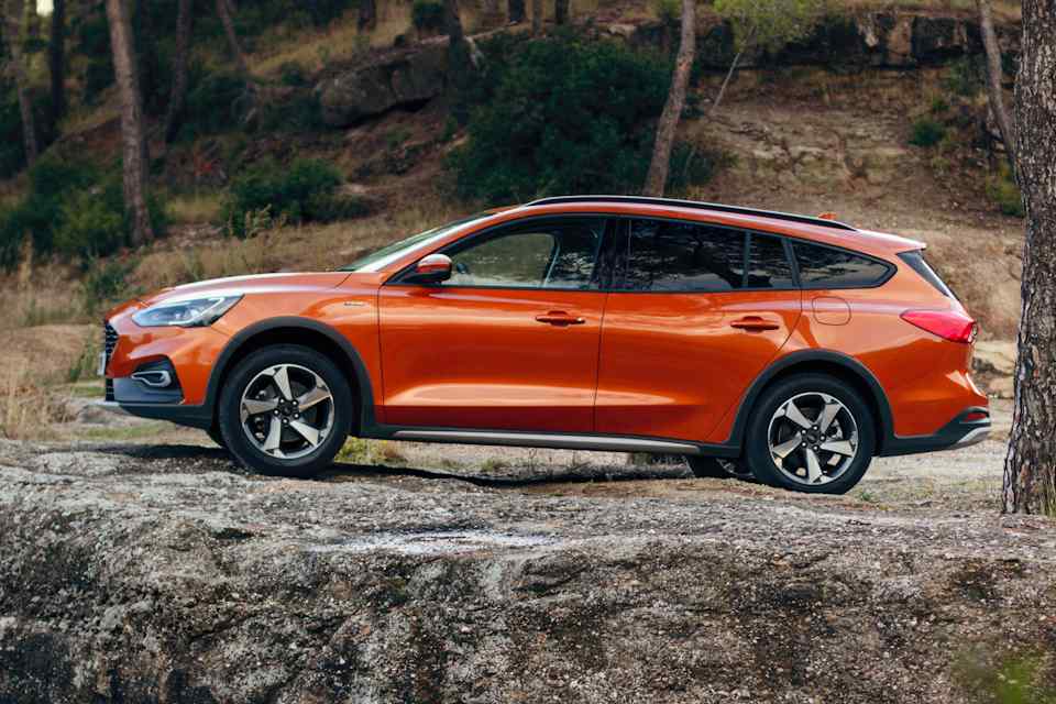Will the SUV-inspired Ford Focus Active Wagon catch your attention? Will the SUV-inspired Ford Focus Active Wagon catch your attention?