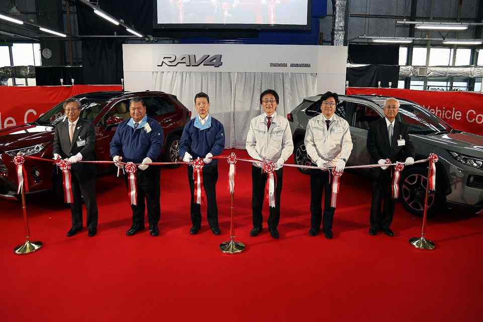 Production of Toyota RAV4 begins in Japan