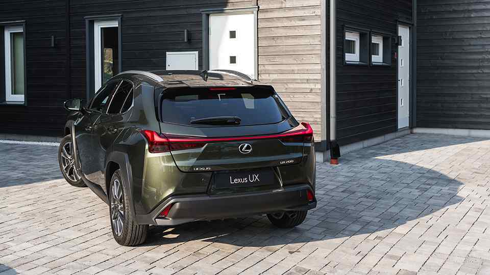 Lexus PH launches all-new UX, starts at Php 2.478 million