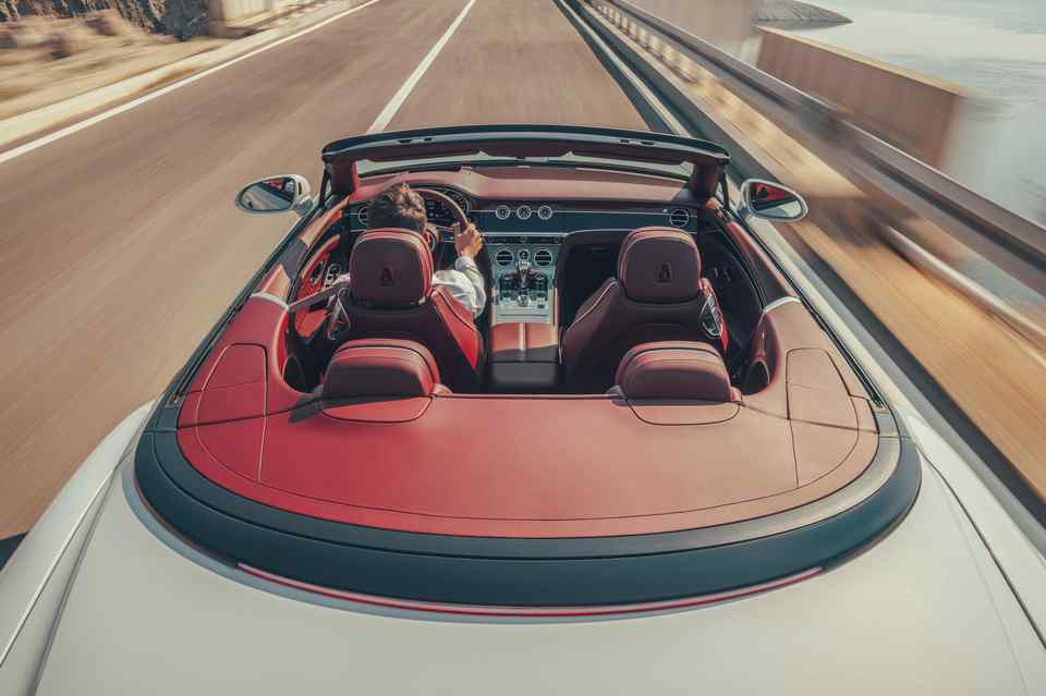 2019 Bentley Continental GT Convertible can hit 333km/h with top down