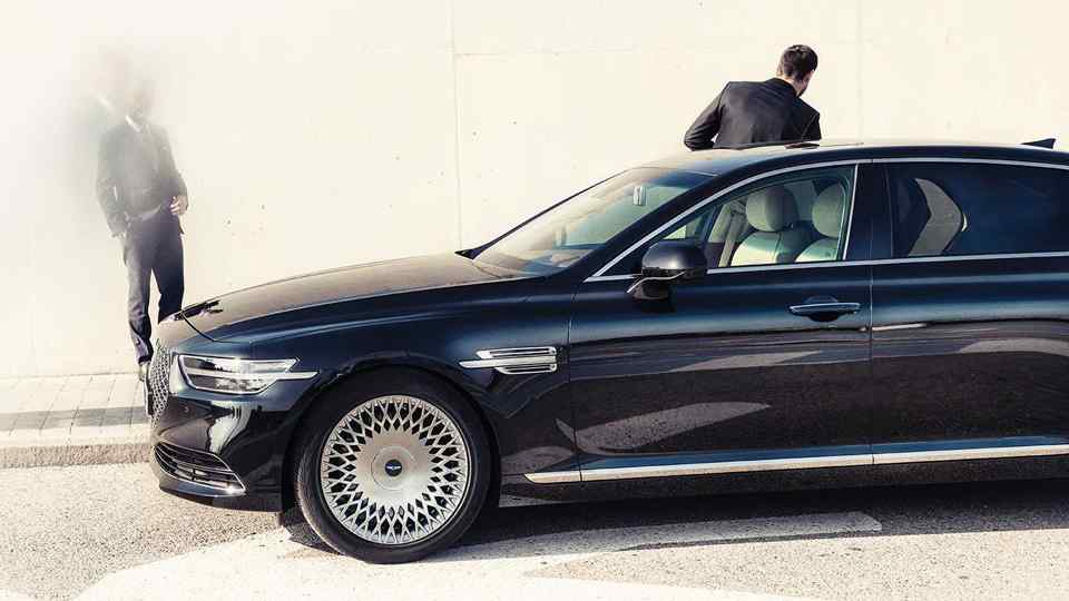 Genesis takes 'refresh' to a new level with 2019 G90