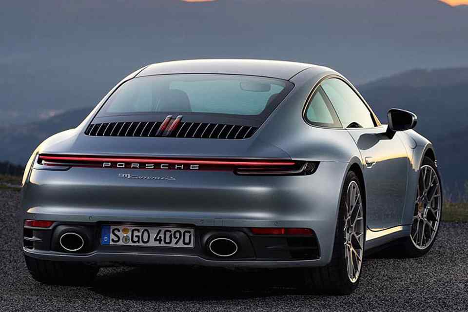 Here's the 2020 Porsche 911, can you spot the difference?