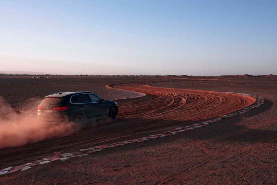WATCH: BMW creates a 1:1 scale Monza circuit in the Sahara