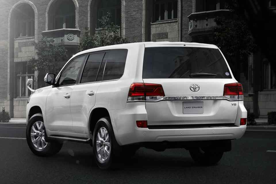 Delays ahead for next-gen Toyota Land Cruiser?