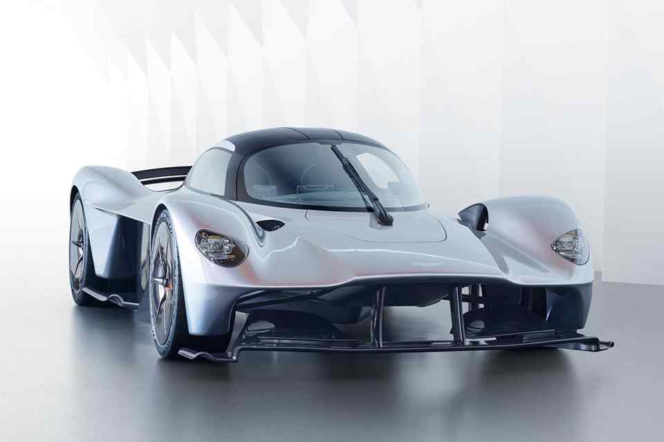 Aston Martin V12