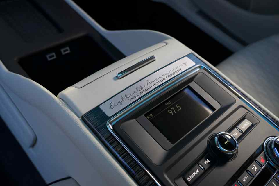 Lincoln Continental 80th