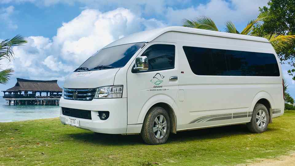 Foton Traveller makes trips to Balesin more fun
